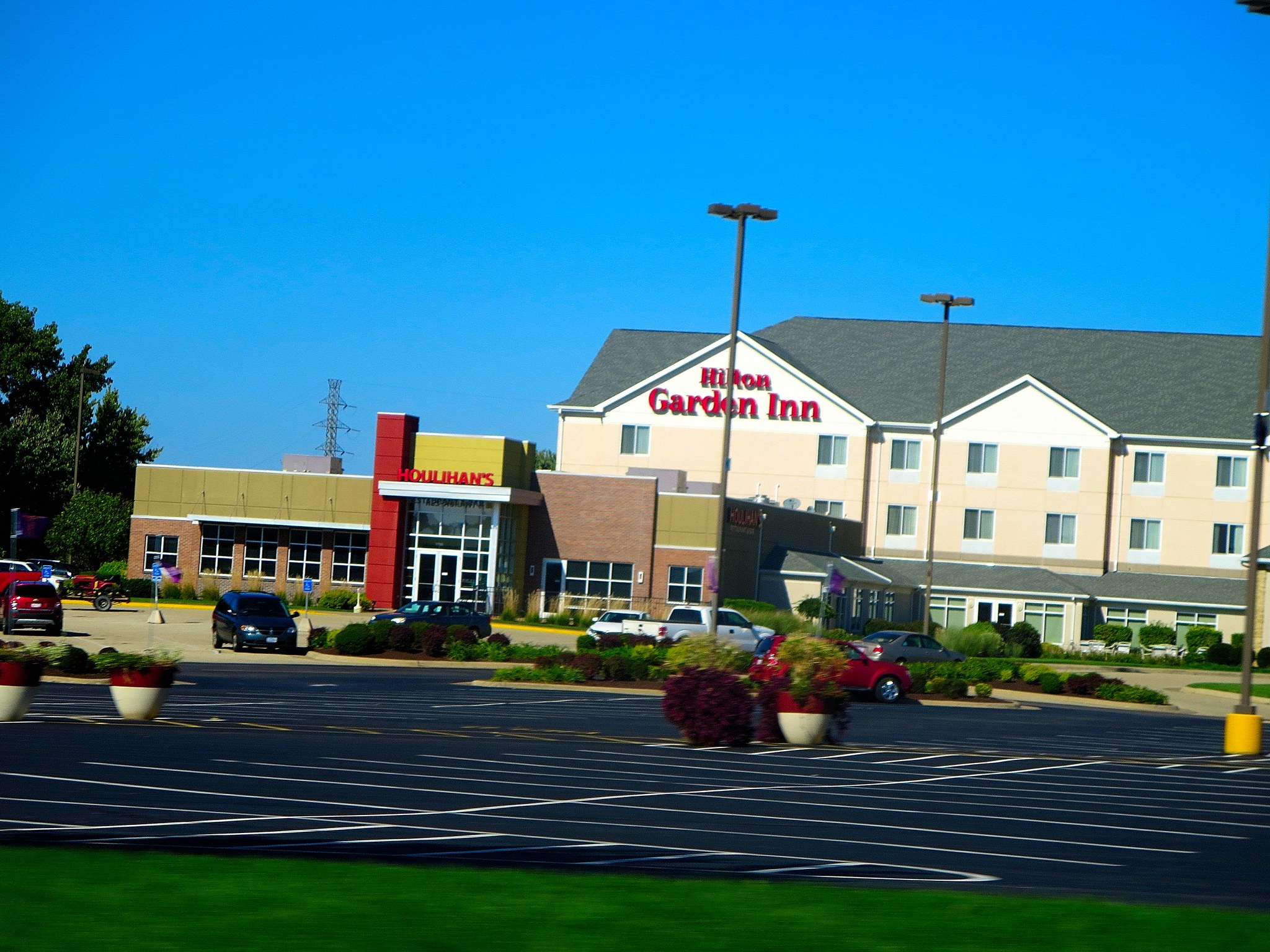 Exterior of Hilton Garden Inn Dubuque Downtown