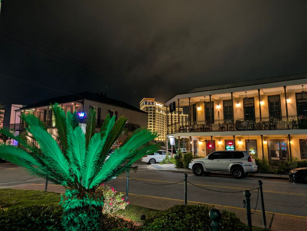Biloxi & Ocean Springs: Hard Rock, Beau Rivage, and Oak-Lined&nbsp;Streets
