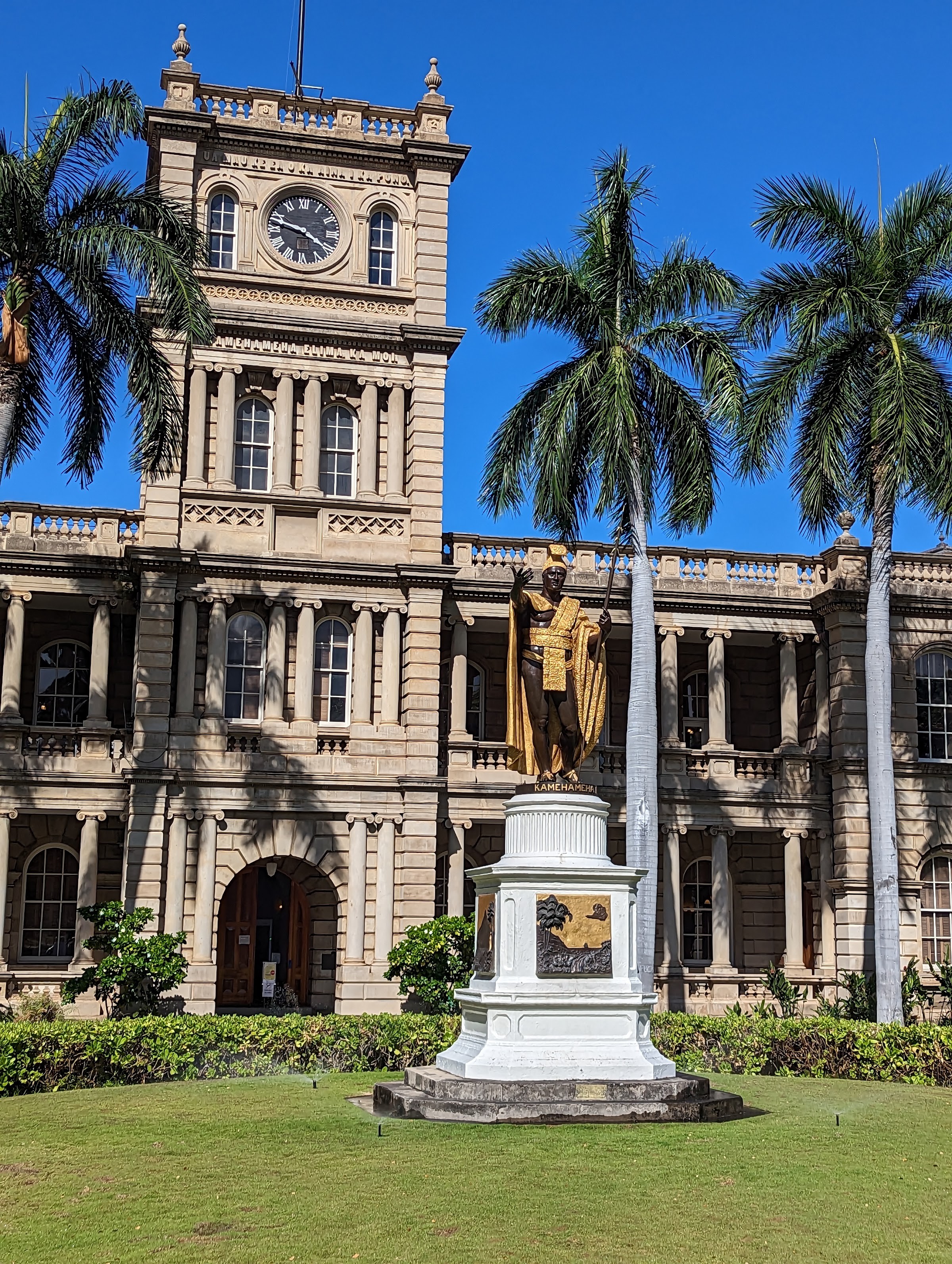 The King Kamehameha statue in Honolulu